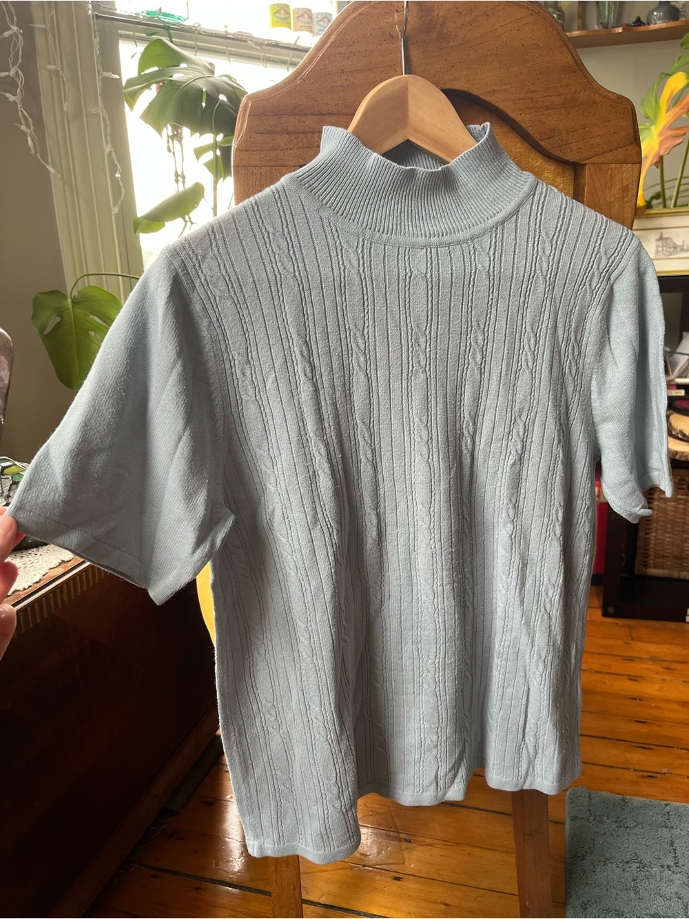 Vintage Sag Harbor light blue cable knit mock neck short sleeve sweater size M